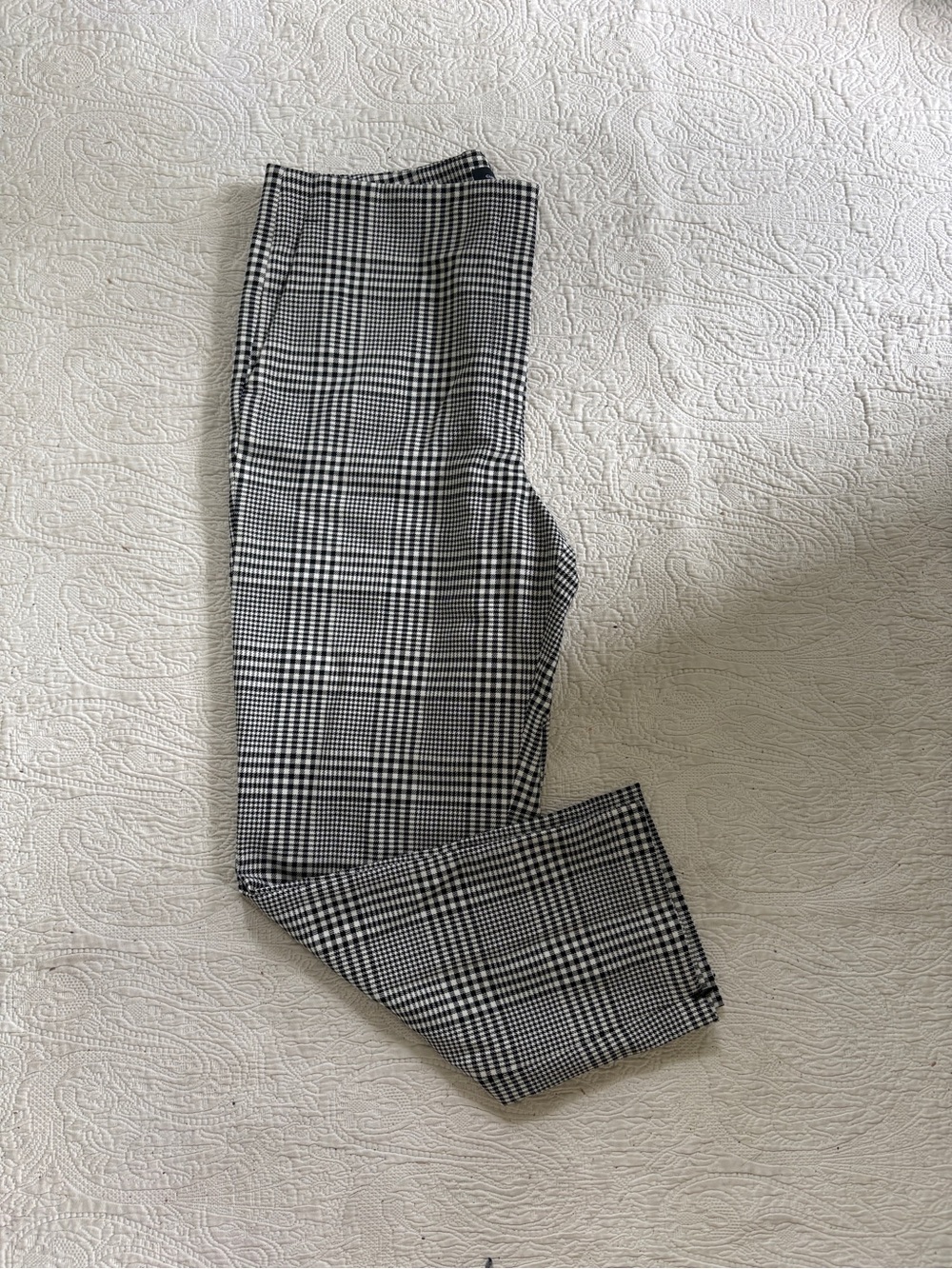 Women’s Club Monaco Black and White Plaid Dress Pants - size 12